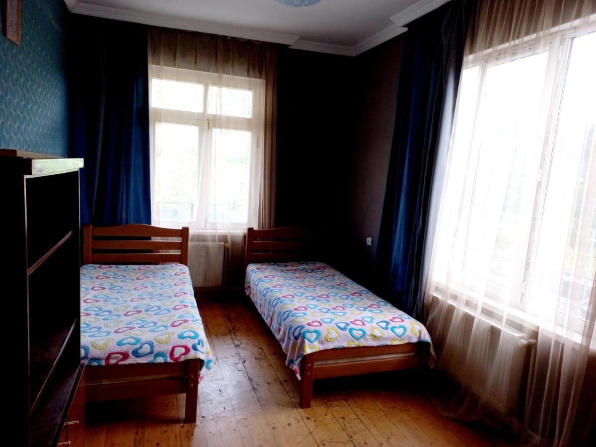 Rest For You - Отдых Для Тебя Bed and Breakfast Tbilisi Exteriör bild